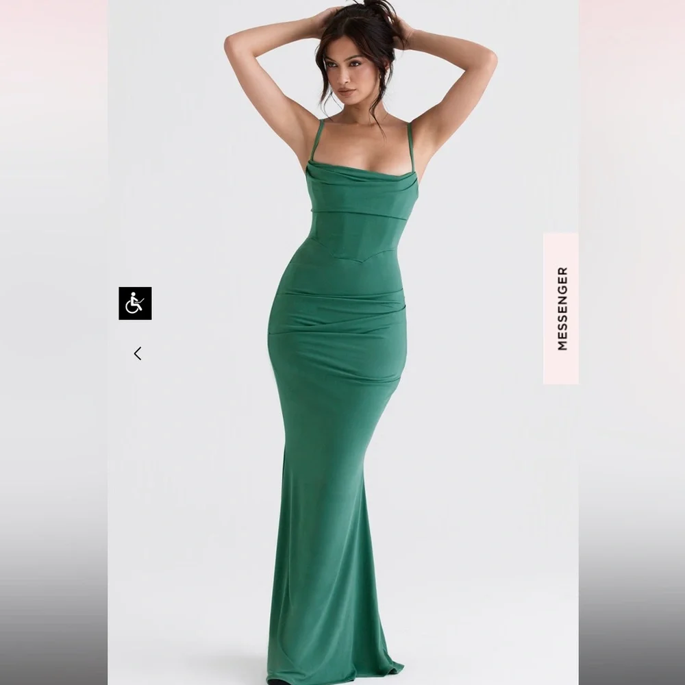HOUSE OF CB- MILENA FOREST GREEN CORSET MAXI DRESS - Picture 4 of 10